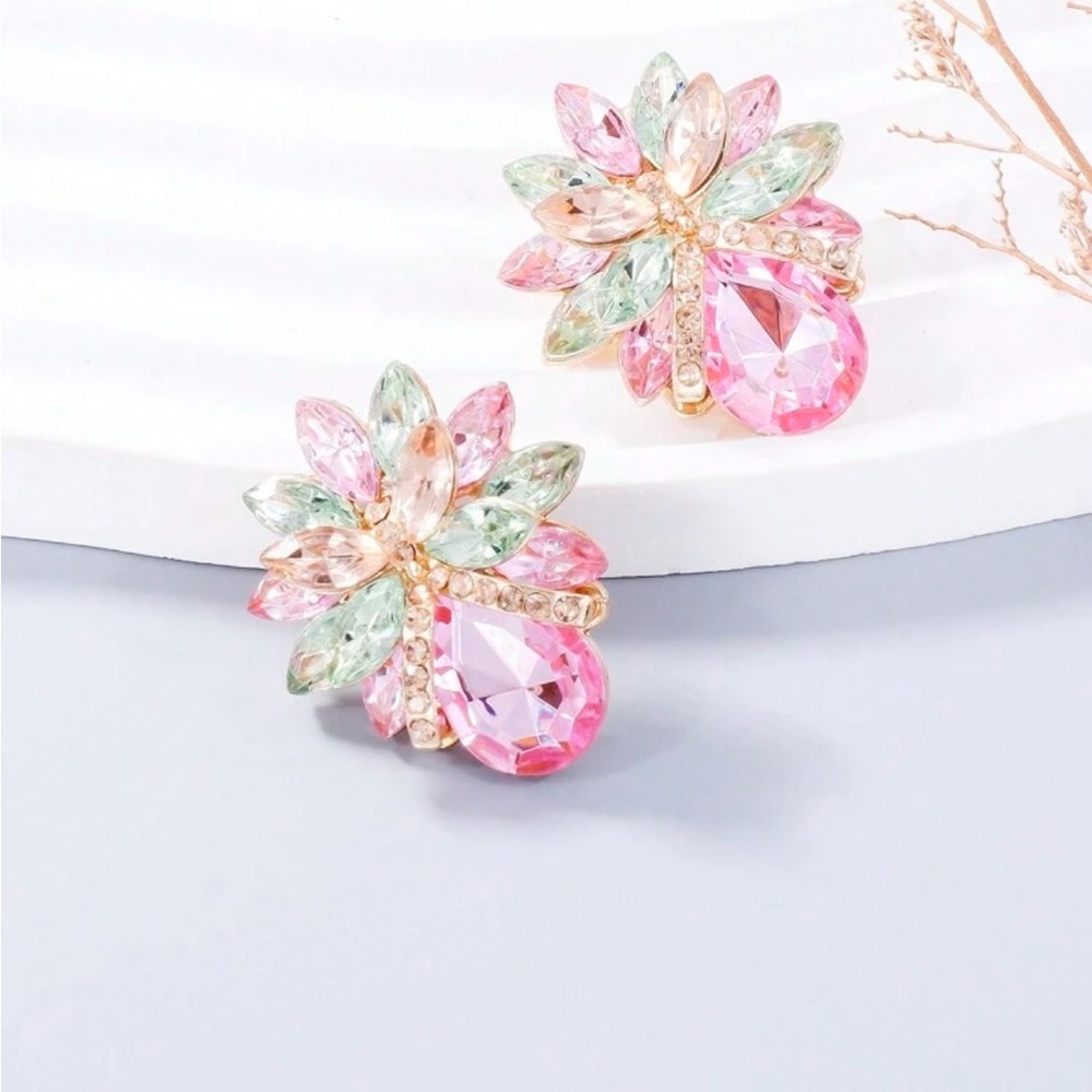 Radiant Blossom Water Drop Gemstone Earrings in Pink Gold Mint - Picture 3 of 4